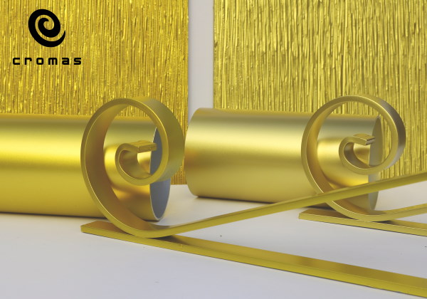 Gold effect paint for wood, metals and plastics. SM.006 BISANZIO GOLD e SM.007 INCA GOLD