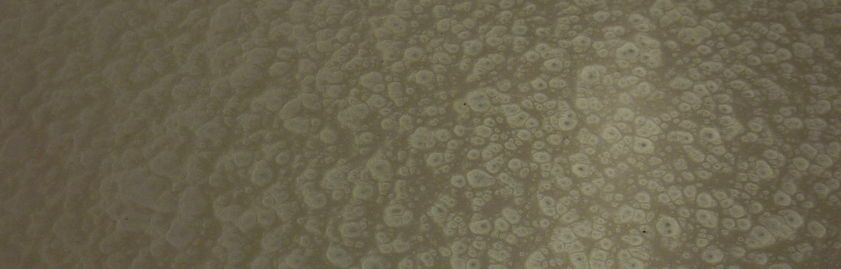 Mother of Pearl paint with three-dimensional appearance., black color