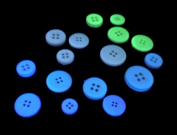 phosphorescent-paint-08