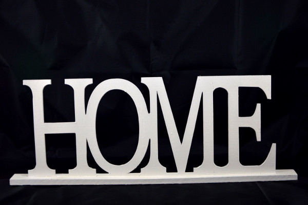 Phosphorescent paint with high emission of light in the dark