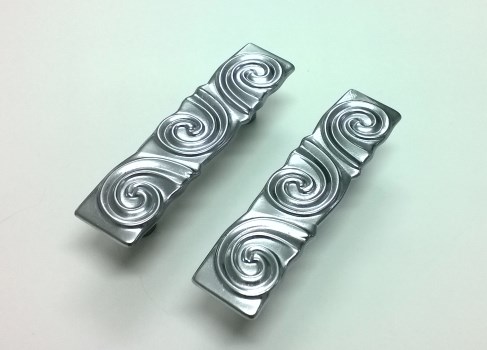 Silver effect paint for wood, metals and plastics