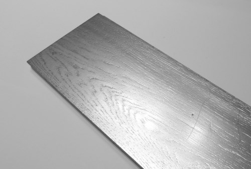 Silver effect paint for wood