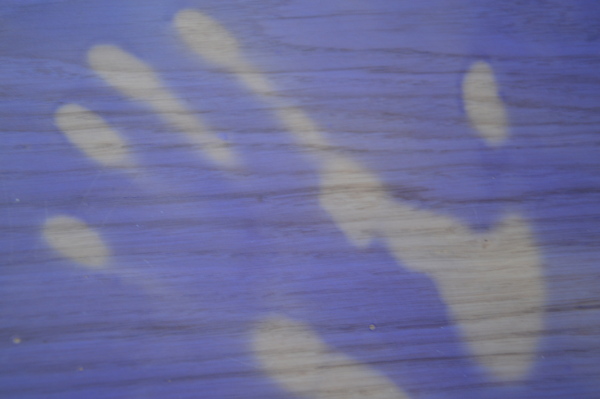 Thermochromic blue paint: color changes with temperature